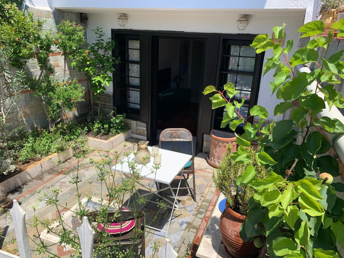 Gemuetliches Appartement In Ano Poli Tessalónica Exterior foto